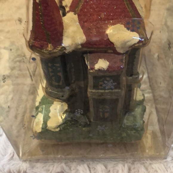 Turret House candle - new in packaging - Picture 8 of 9